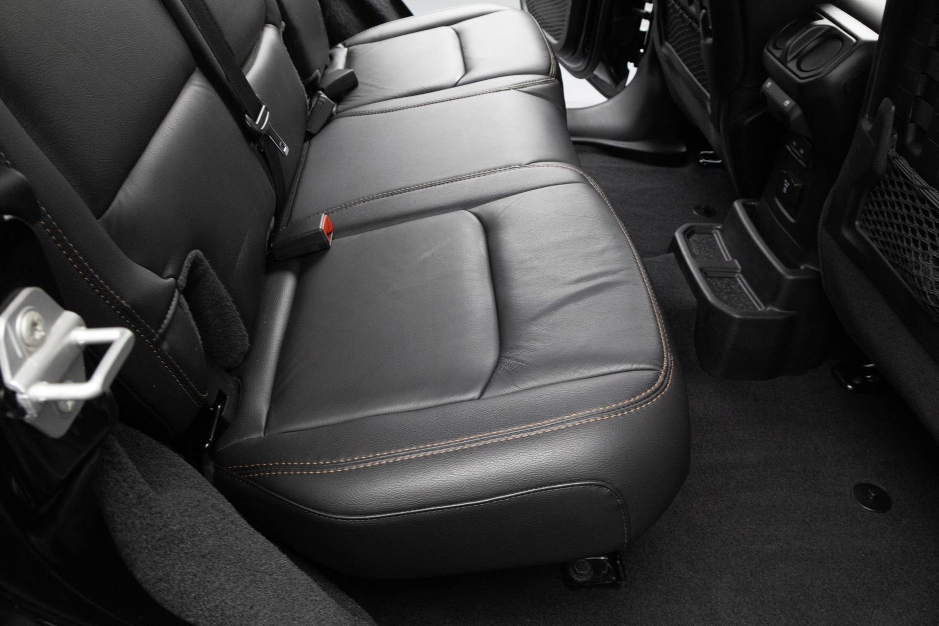 Used 2021 Jeep Wrangler Unlimited Rubicon w/ Trailer Tow Package image 35