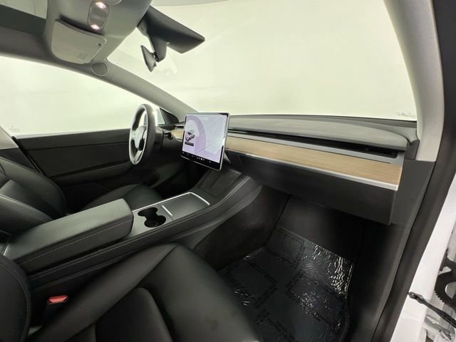 Used 2021 Tesla Model Y Long Range AWD/4WD image 28