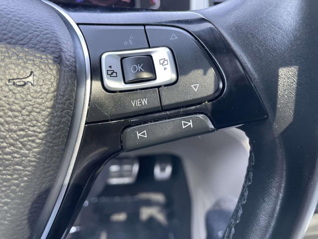 Used 2019 Volkswagen Atlas SEL R-Line image 33