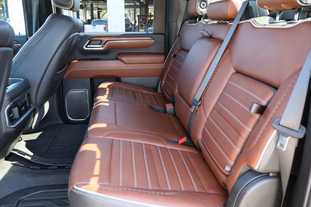Used 2024 GMC Sierra 2500 Denali Ultimate image 28