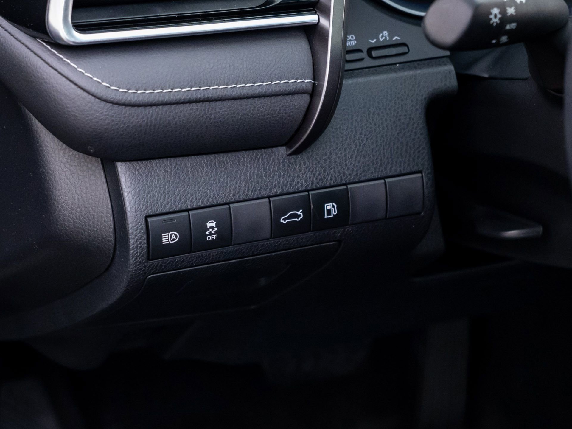 Used 2018 Toyota Camry XSE image 20