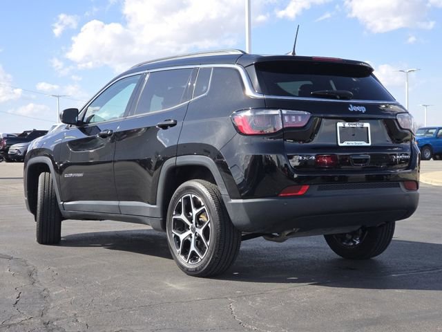 Used 2026 Jeep Compass Limited AWD/4WD image 21