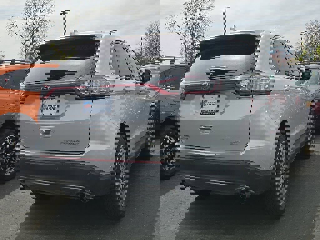 Used 2016 Ford Edge Titanium w/ Equipment Group 302A image 7