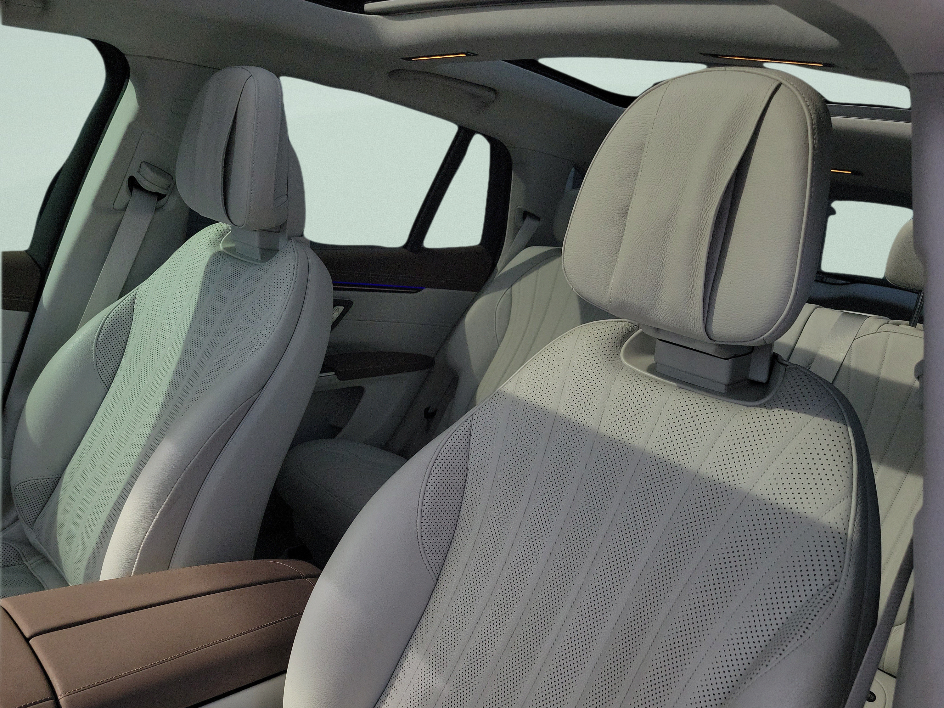 Certified 2024 Mercedes-Benz EQS 450+ SUV image 18