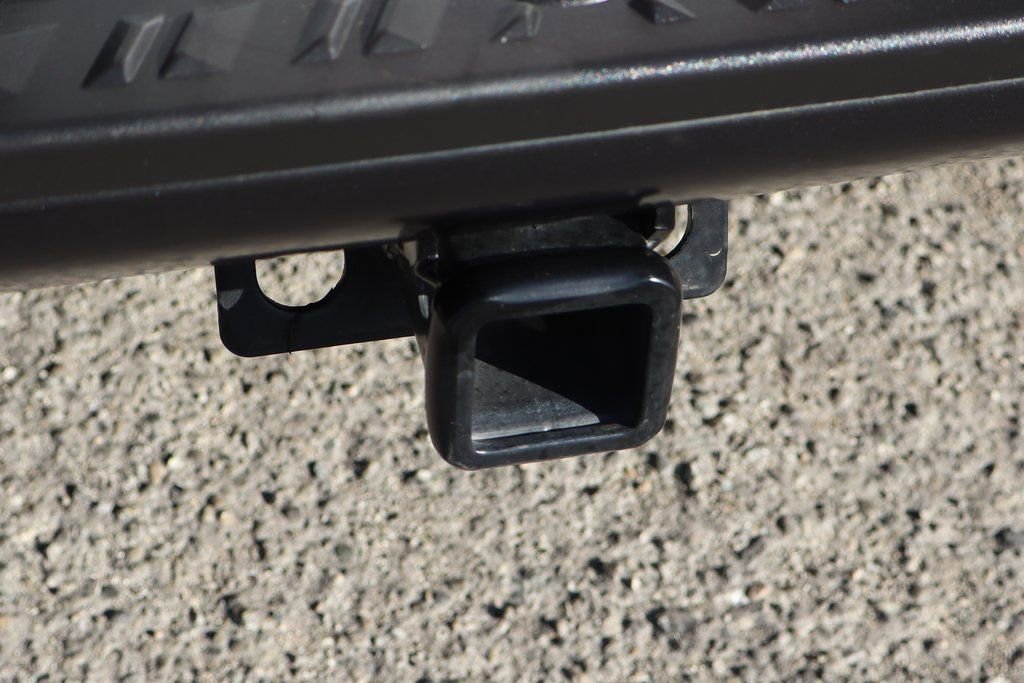 Used 2023 Nissan Titan PRO-4X w/ Pro-4x Convenience Package image 53