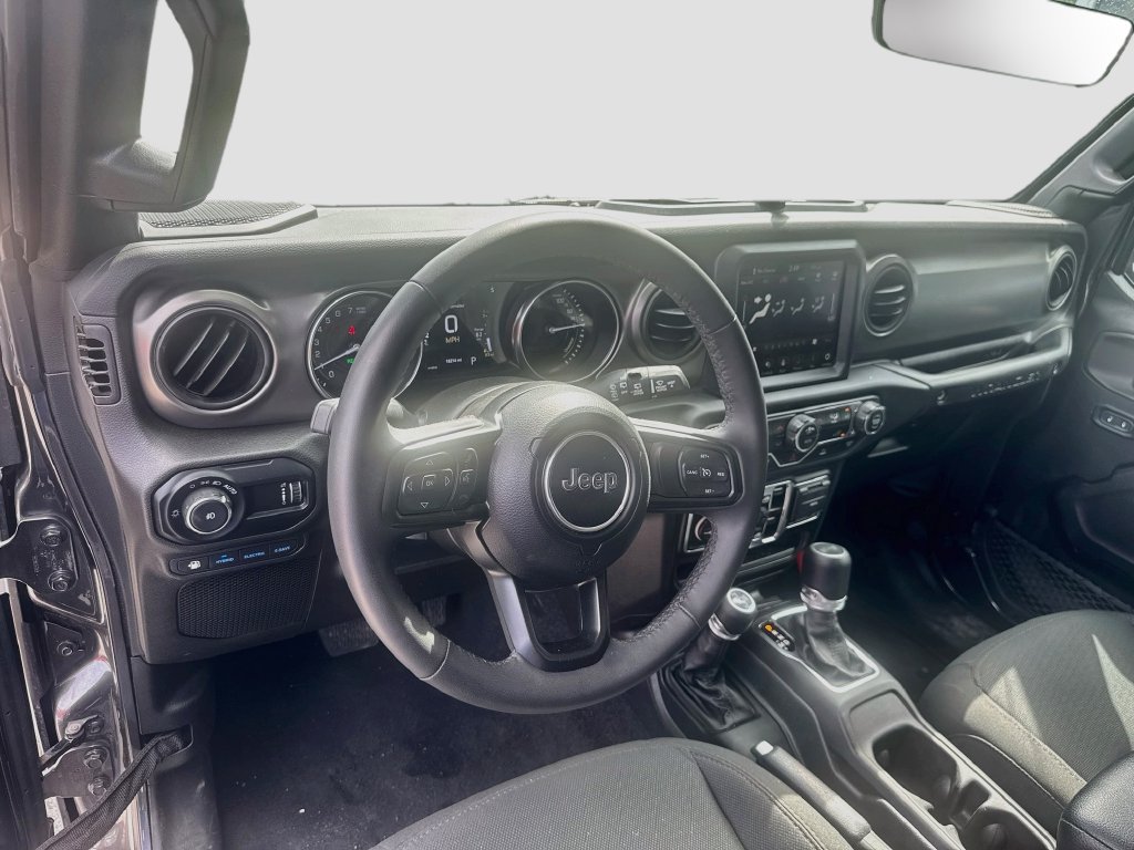 Used 2023 Jeep Wrangler Unlimited w/ 8.4" Radio Group AWD/4WD image 10