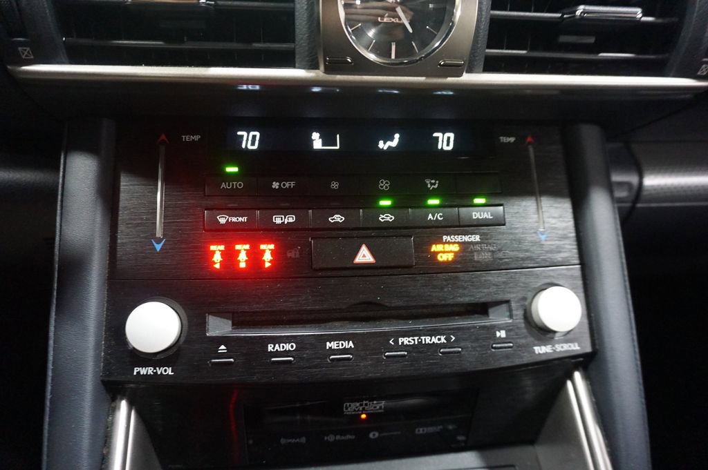 Used 2017 Lexus IS 350 F Sport w/ F Sport Package image 11