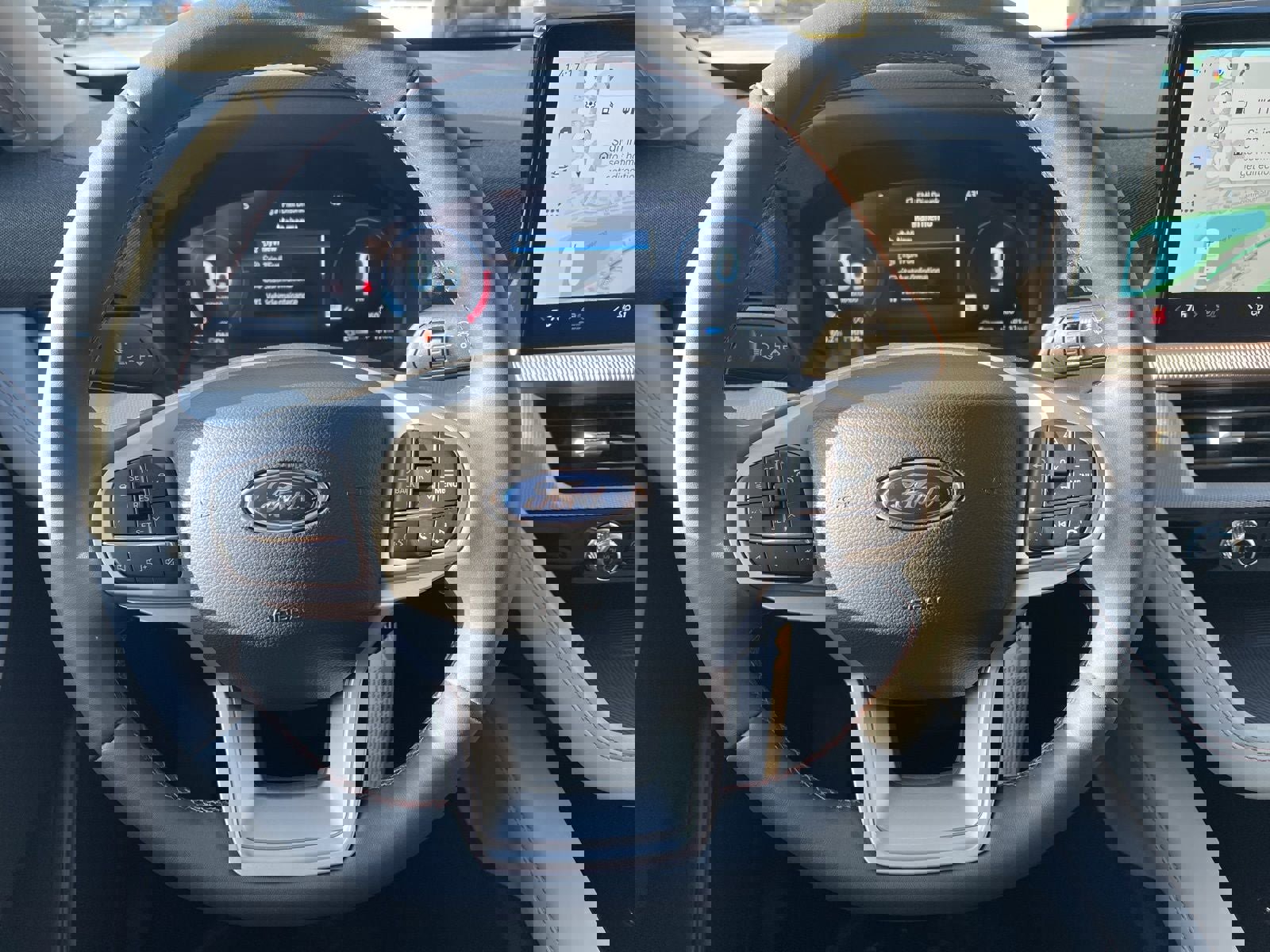 New 2025 Ford Explorer Active w/ Active Comfort Package image 21