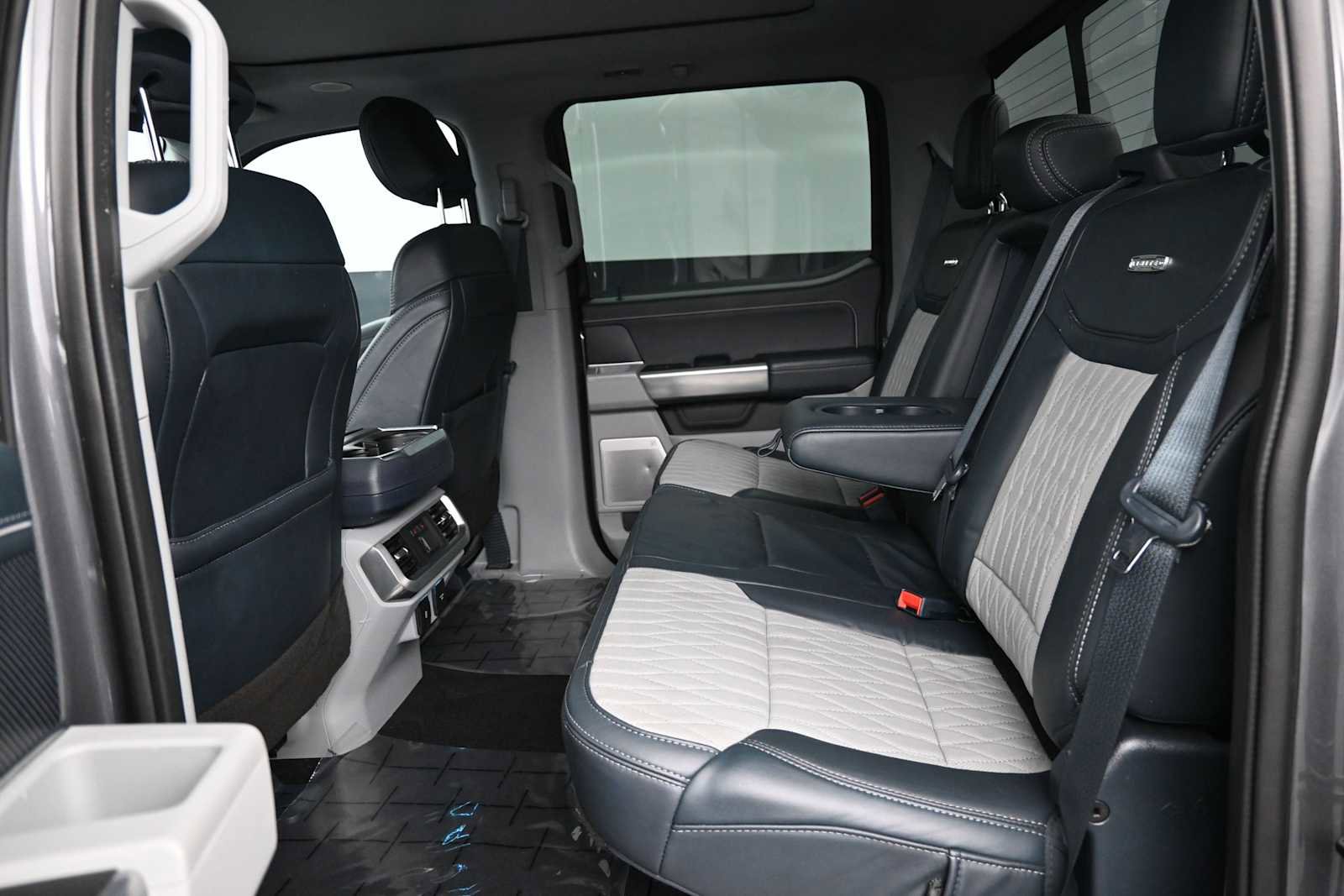 Used 2022 Ford F150 Limited AWD/4WD image 13