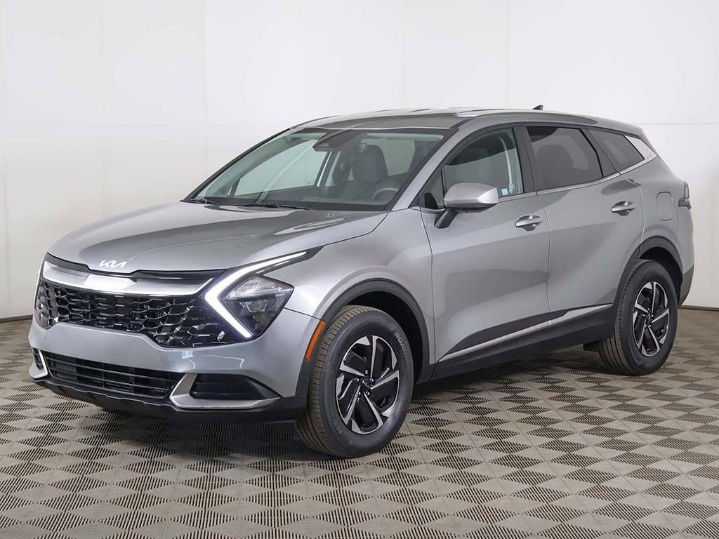 Used 2023 Kia Sportage LX AWD/4WD image 7