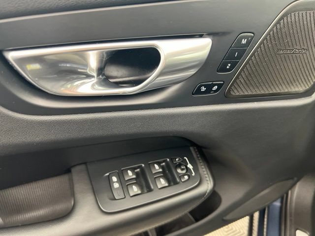 Used 2024 Volvo XC60 B5 Plus w/ Climate Package AWD/4WD image 13