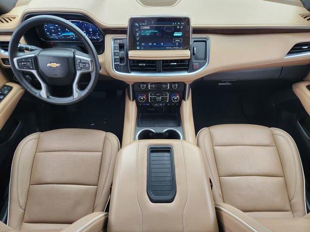Used 2024 Chevrolet Suburban Premier w/ Premium Package RWD image 26