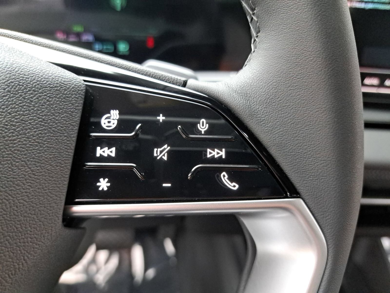 New 2025 Audi Q6 e-tron Premium Plus AWD/4WD image 20