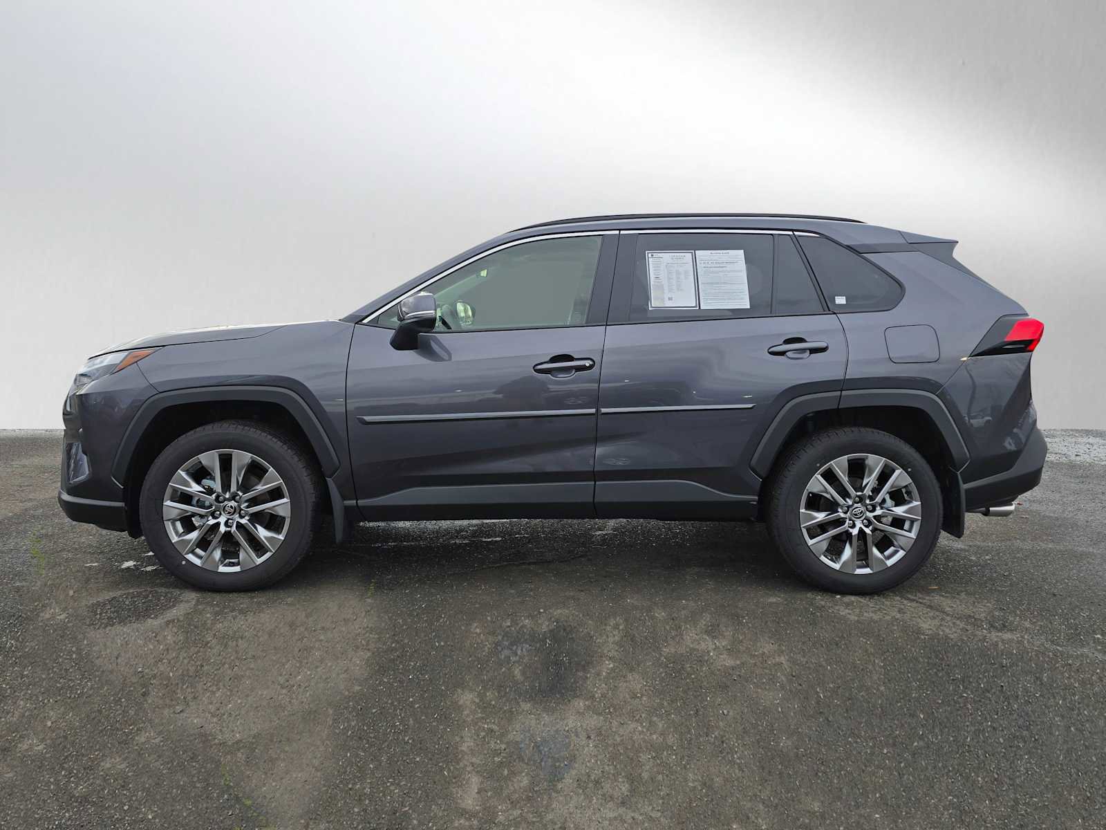 Certified 2025 Toyota RAV4 XLE Premium image 6