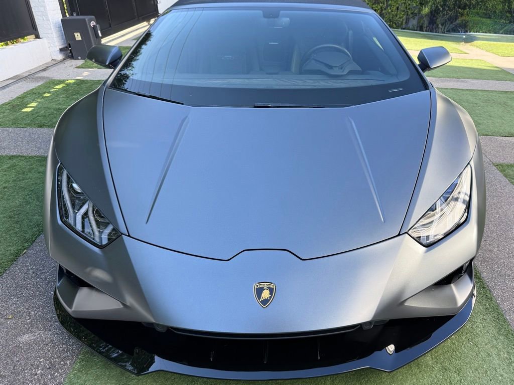 Used 2023 Lamborghini Huracan EVO image 5