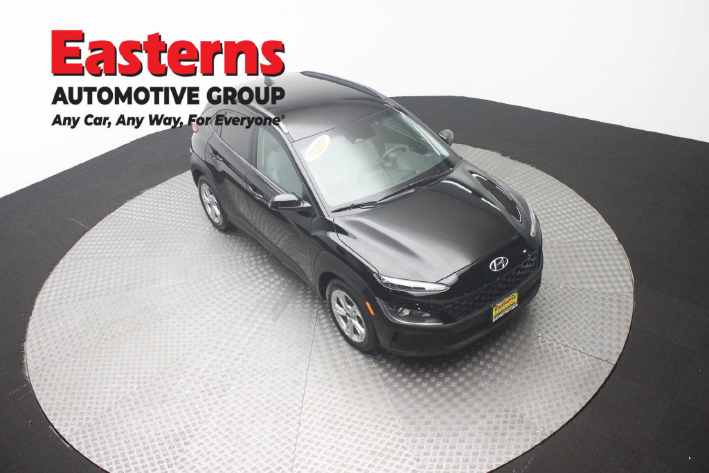 Used 2023 Hyundai Kona SEL w/ Cargo Package AWD/4WD image 4