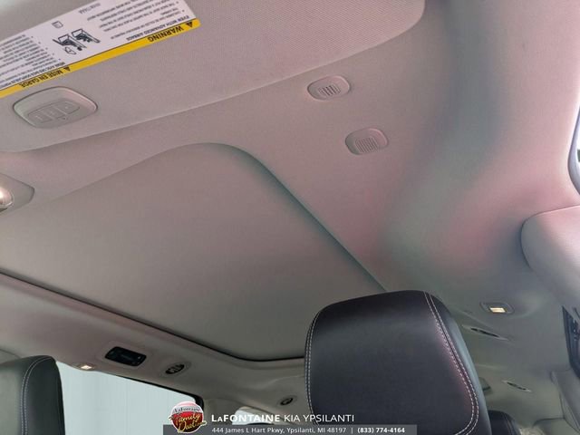 Used 2021 Chrysler Pacifica Limited AWD/4WD image 24