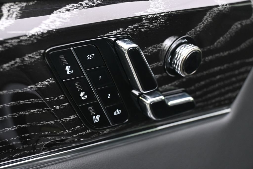 New 2025 Cadillac Escalade IQ Sport 1 AWD/4WD image 14