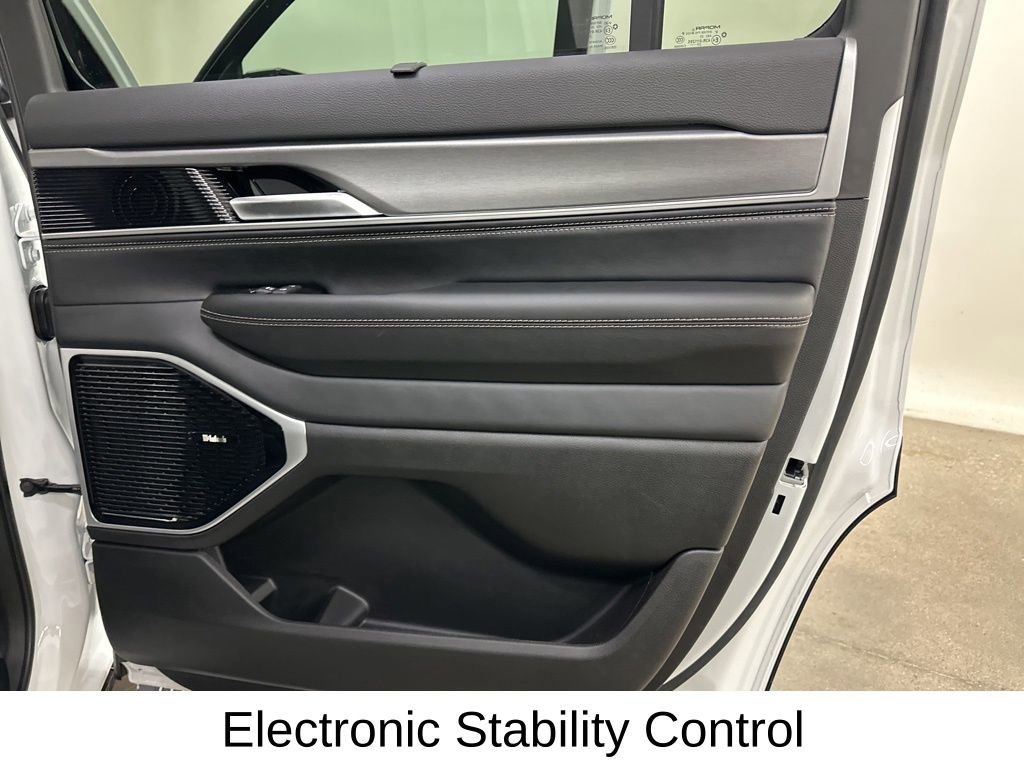 New 2026 Jeep Grand Wagoneer Limited image 20