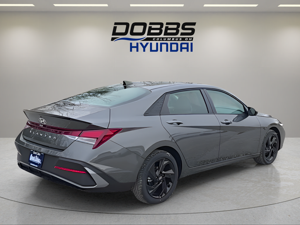 Certified 2026 Hyundai Elantra Sport FWD image 5