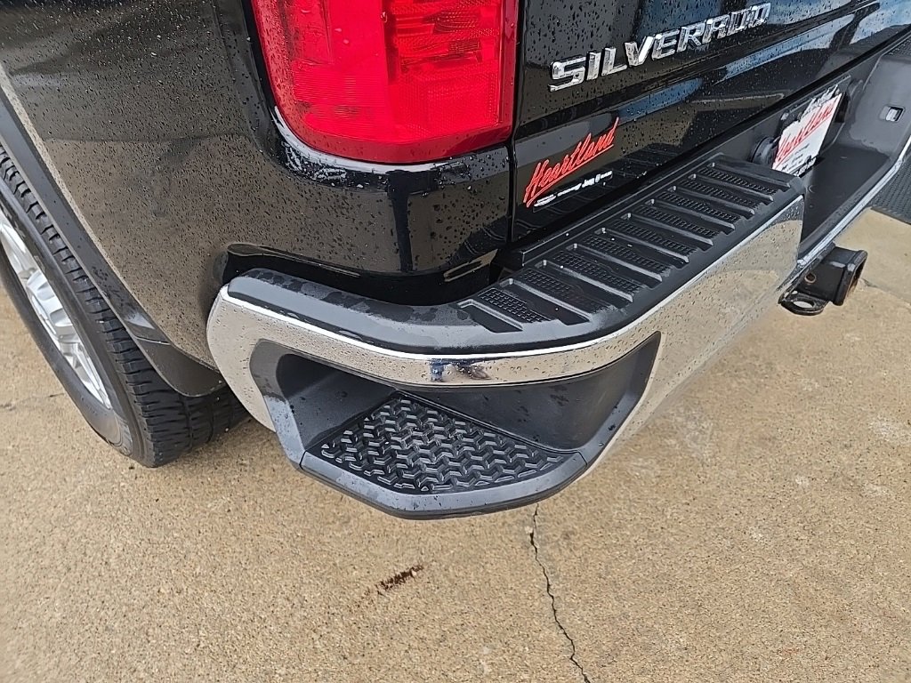 Used 2024 Chevrolet Silverado 2500 LT image 24