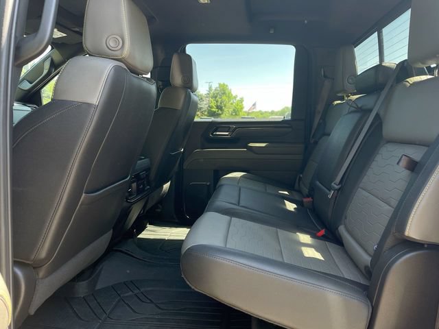 Used 2024 Chevrolet Silverado 2500 ZR2 w/ Technology Package AWD/4WD image 26