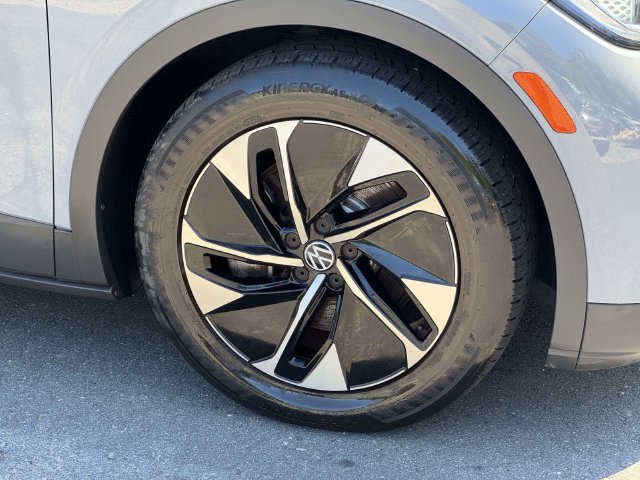 Used 2021 Volkswagen ID.4 Pro S w/ ID.4 Protection Package RWD image 9