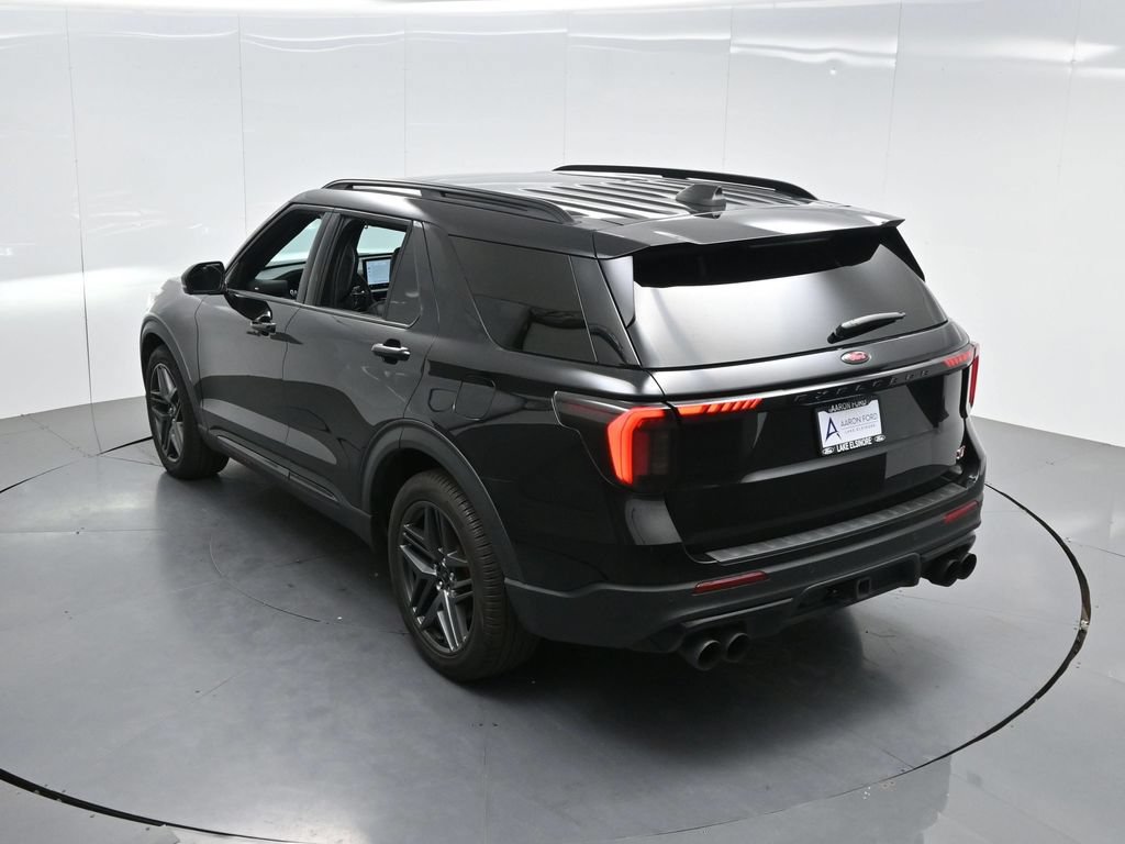 Used 2025 Ford Explorer ST AWD/4WD image 54