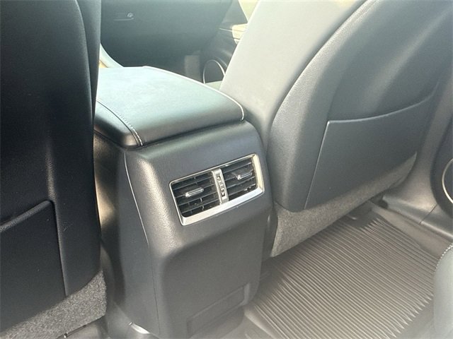 Used 2021 Lexus RX 350L Premium w/ Premium Package image 20