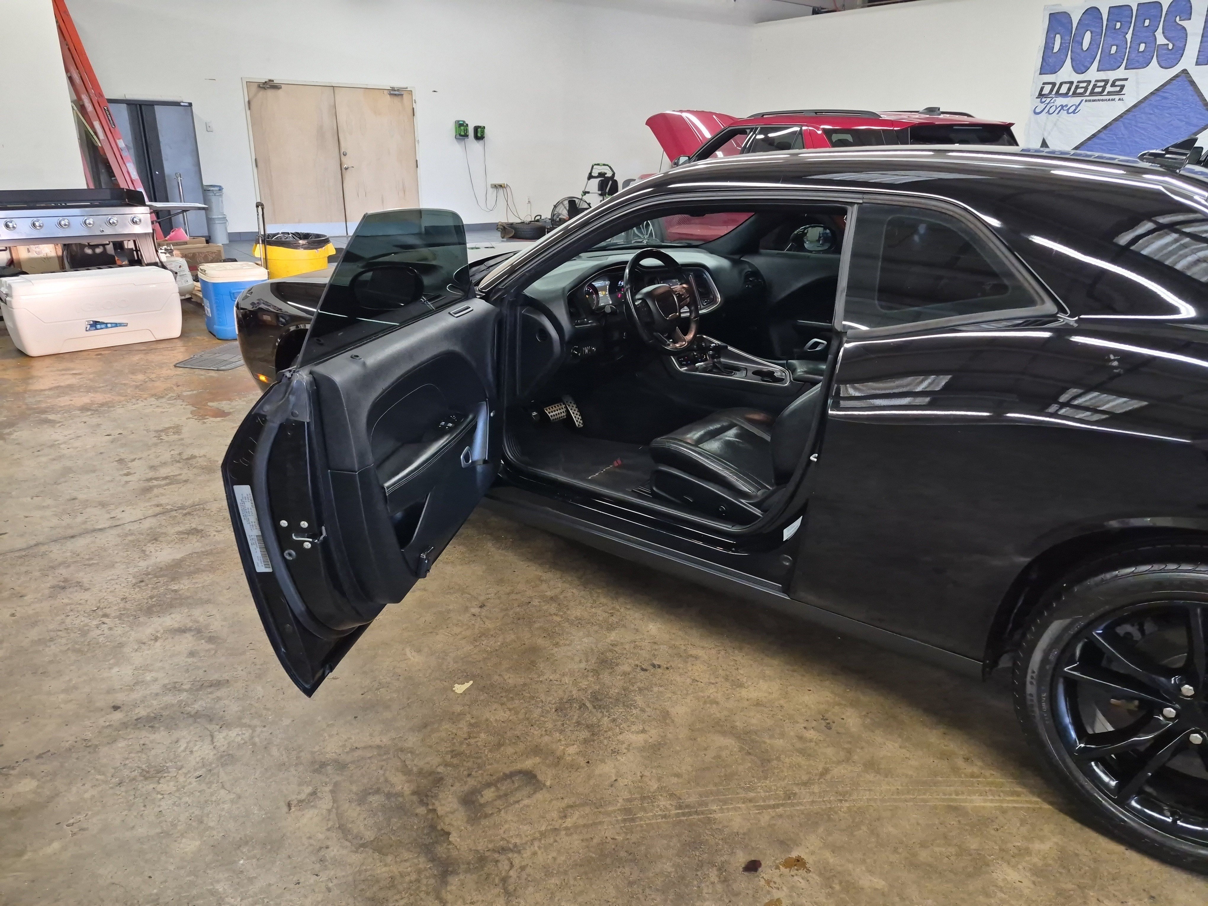 Used 2016 Dodge Challenger SXT Plus RWD image 9