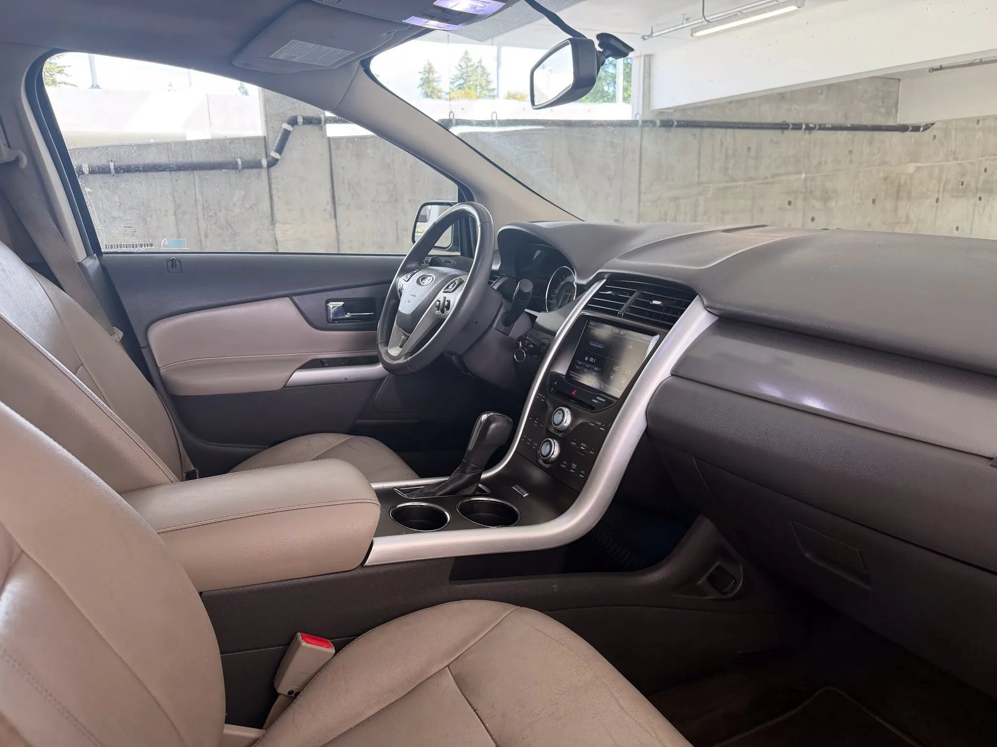 Used 2013 Ford Edge SEL FWD image 26
