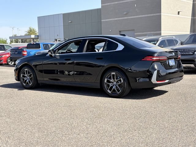 Used 2026 BMW 530i w/ Premium Package RWD image 8