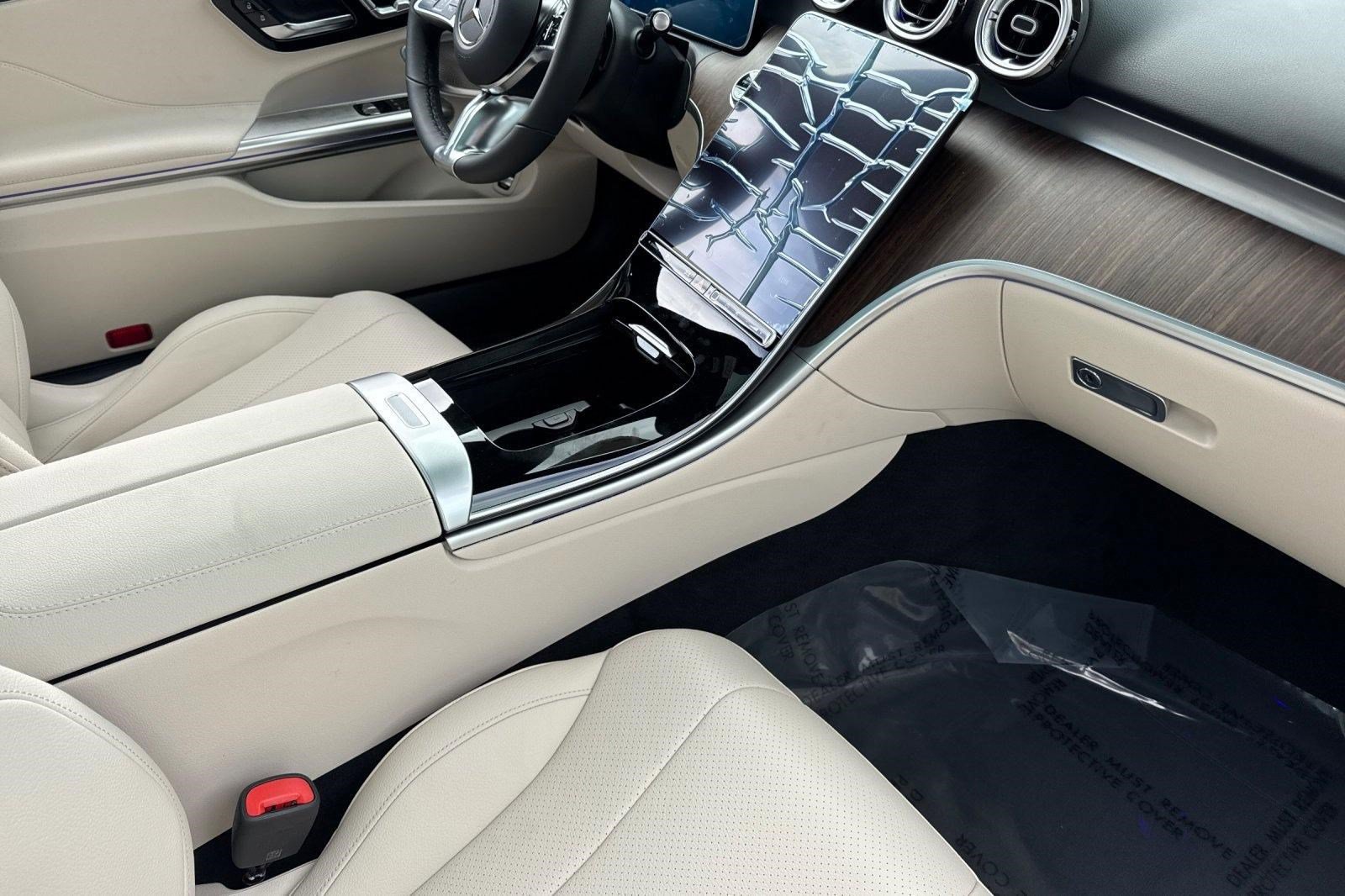 New 2026 Mercedes-Benz CLE 300 4MATIC Coupe image 27