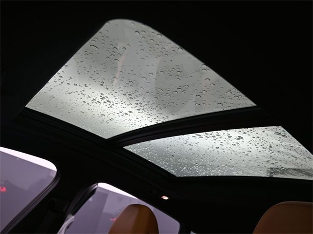 Used 2023 BMW X4 M40i w/ Premium Package image 15