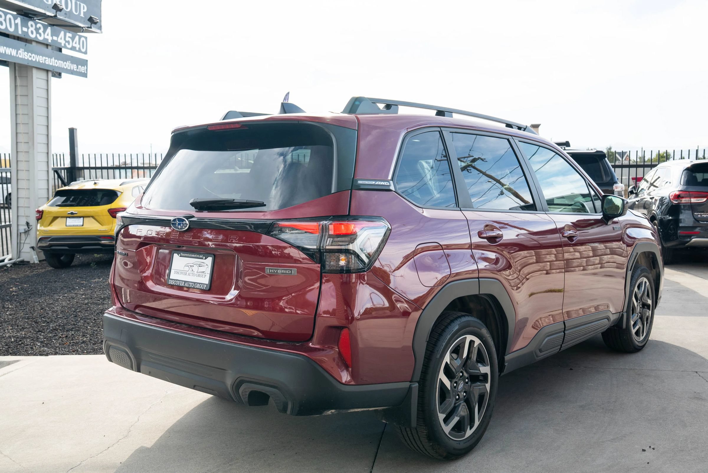 Used 2025 Subaru Forester Premium AWD/4WD image 8