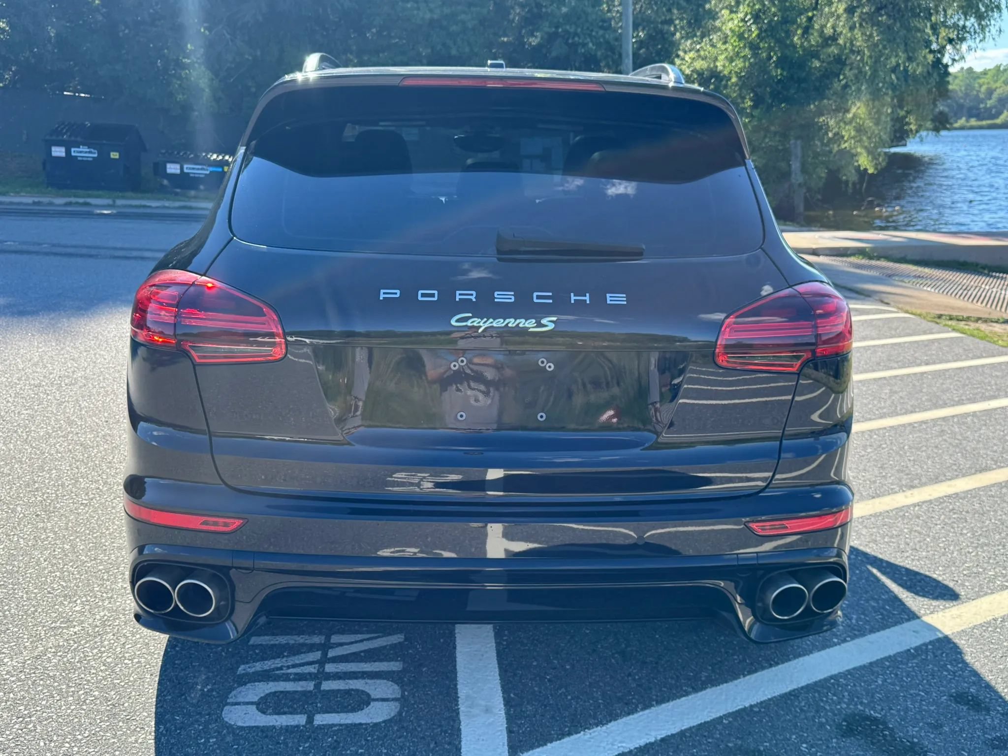 Used 2016 Porsche Cayenne S AWD/4WD image 6