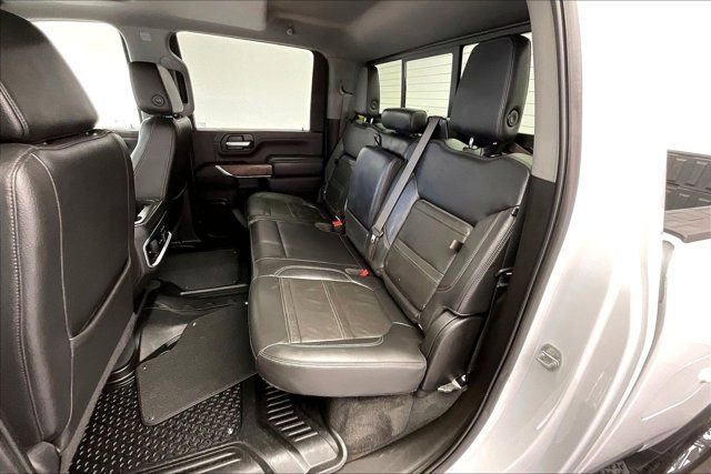 Used 2021 GMC Sierra 2500 Denali w/ Denali Ultimate Package AWD/4WD image 19