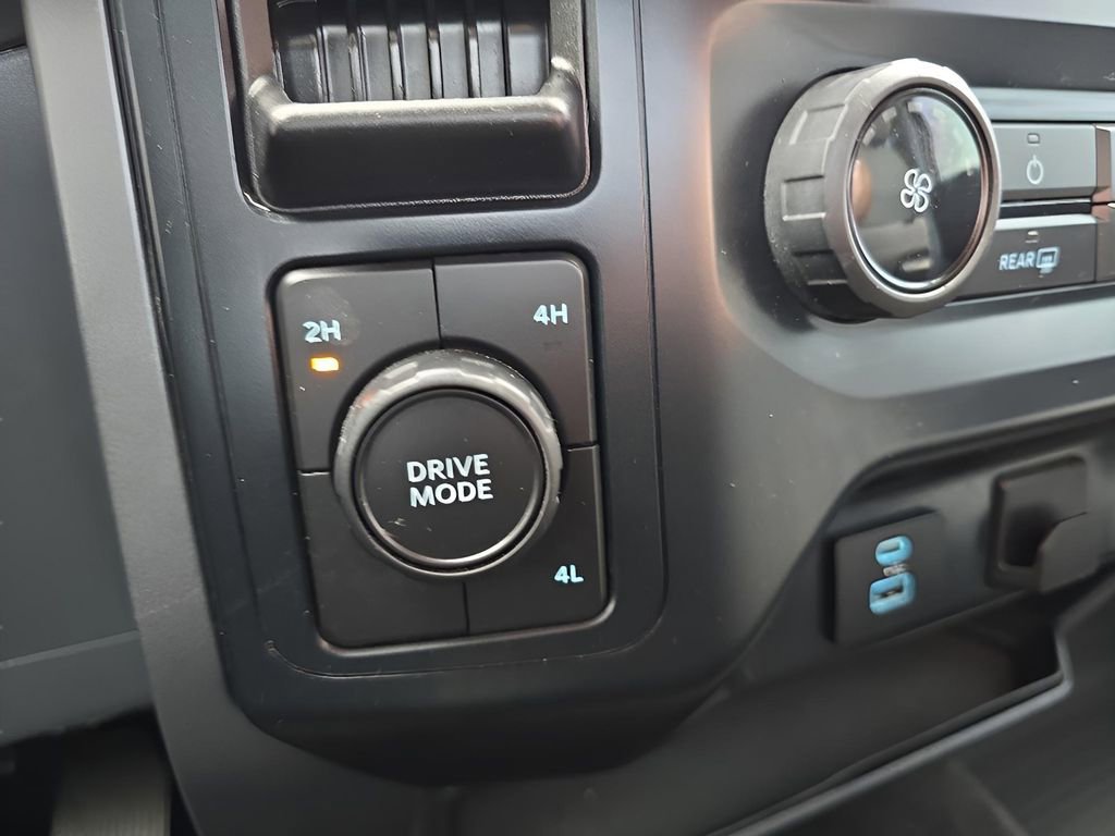 Used 2023 Ford F150 XLT image 16