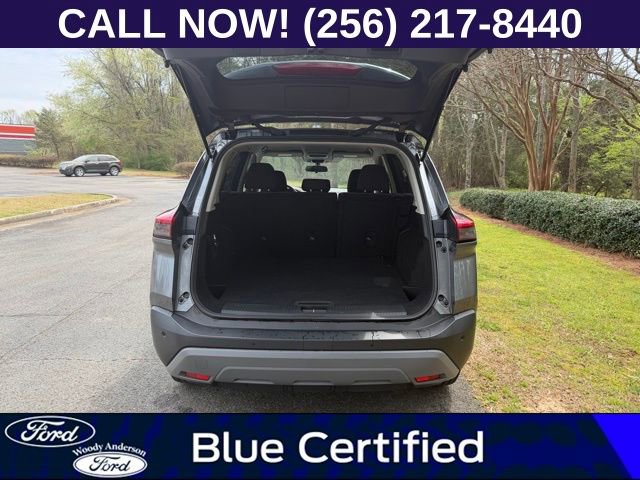 Used 2023 Nissan Rogue SV image 7