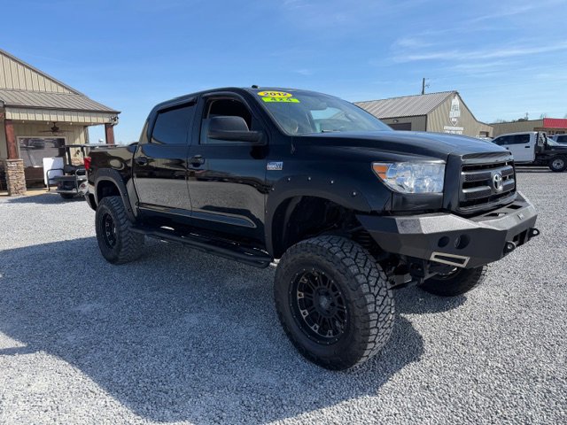 Used 2012 Toyota Tundra SR5 w/ SR5 Pkg AWD/4WD image 4