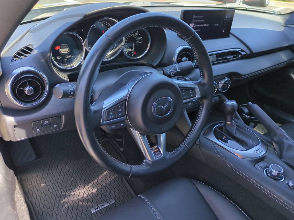 Used 2024 MAZDA MX-5 Miata Grand Touring RWD image 12