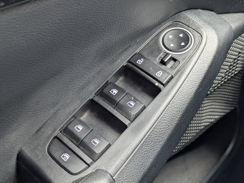 Used 2023 Kia Seltos S AWD/4WD image 23