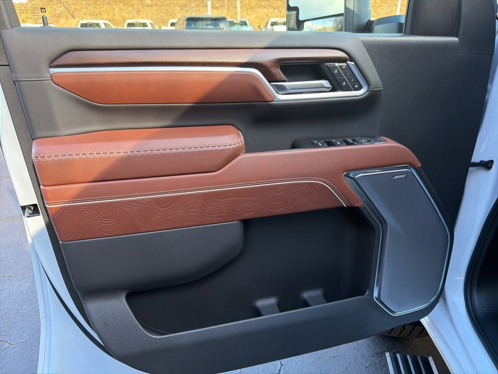 New 2026 GMC Sierra 2500 Denali Ultimate image 7