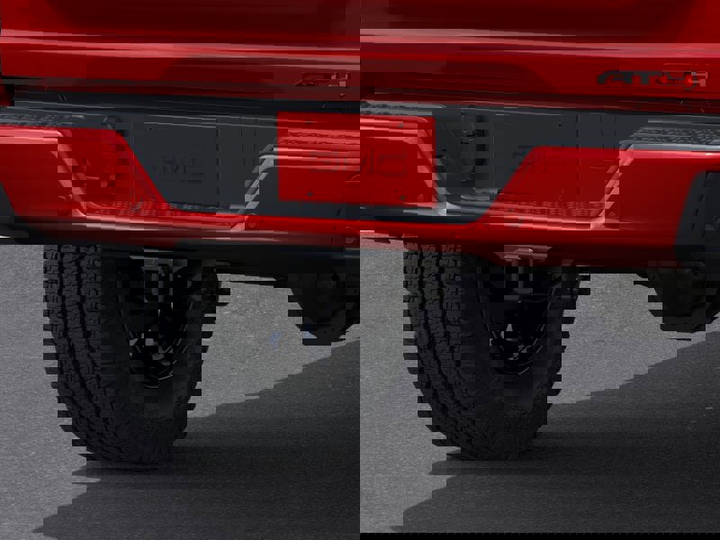 New 2026 GMC Canyon AT4 w/ AT4 Premium Package image 14