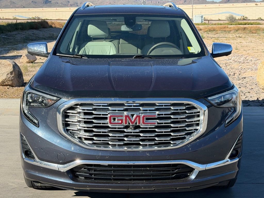 Used 2019 GMC Terrain Denali w/ Advanced Safety Package FWD image 4