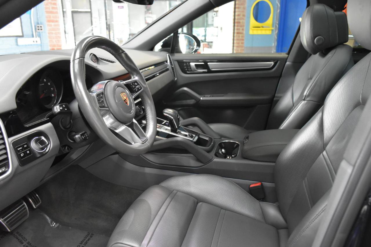 Used 2020 Porsche Cayenne S w/ Premium Package AWD/4WD image 37