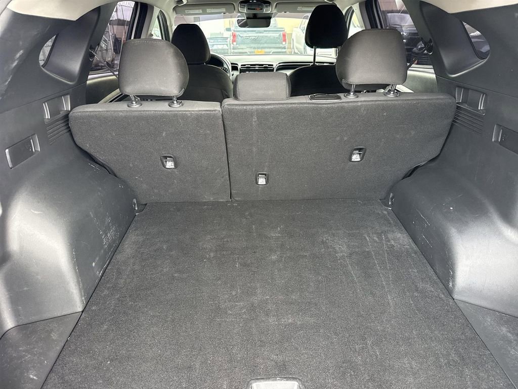 Used 2024 Hyundai Tucson SE image 20