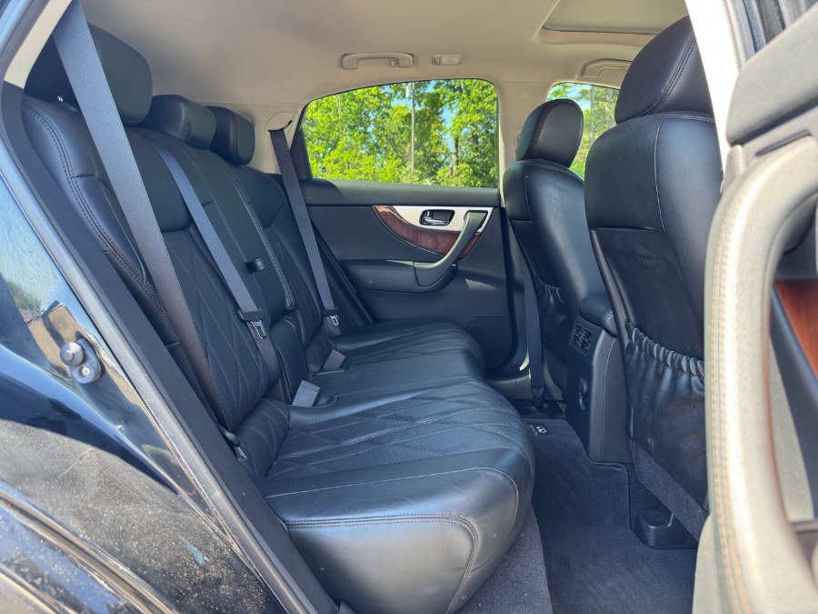 Used 2012 INFINITI FX35 AWD w/ Premium Pkg image 18
