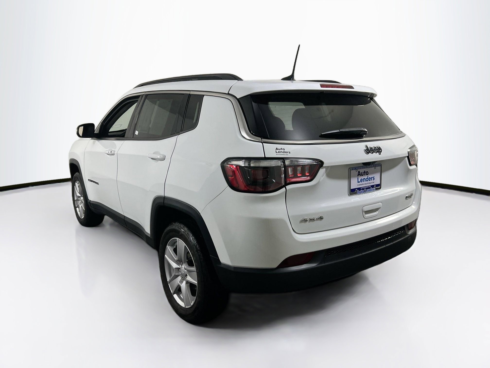 Used 2022 Jeep Compass Latitude image 7