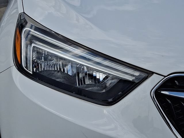 Certified 2020 Buick Encore Preferred w/ Safety Package FWD image 9